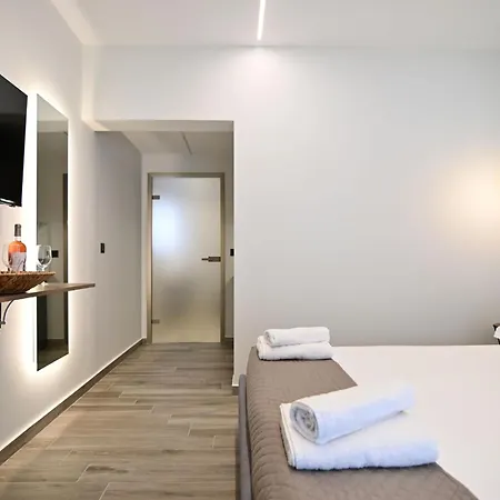 Apartment Esperides *