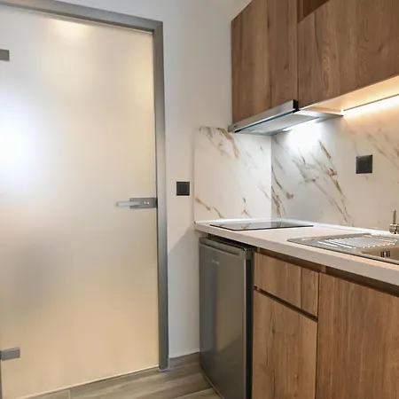 Esperides Apartament *